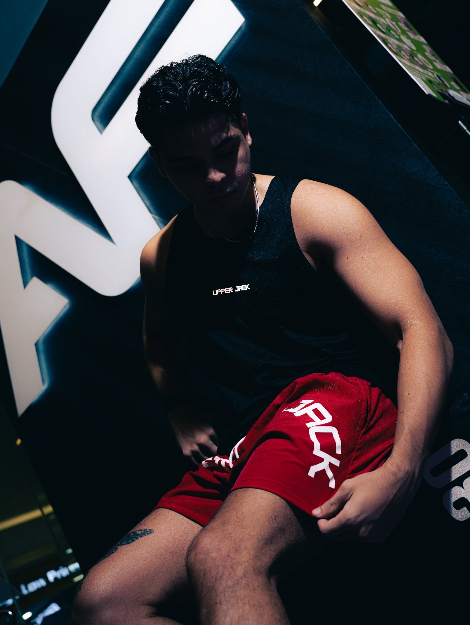 UJ ARC SHORTS RED