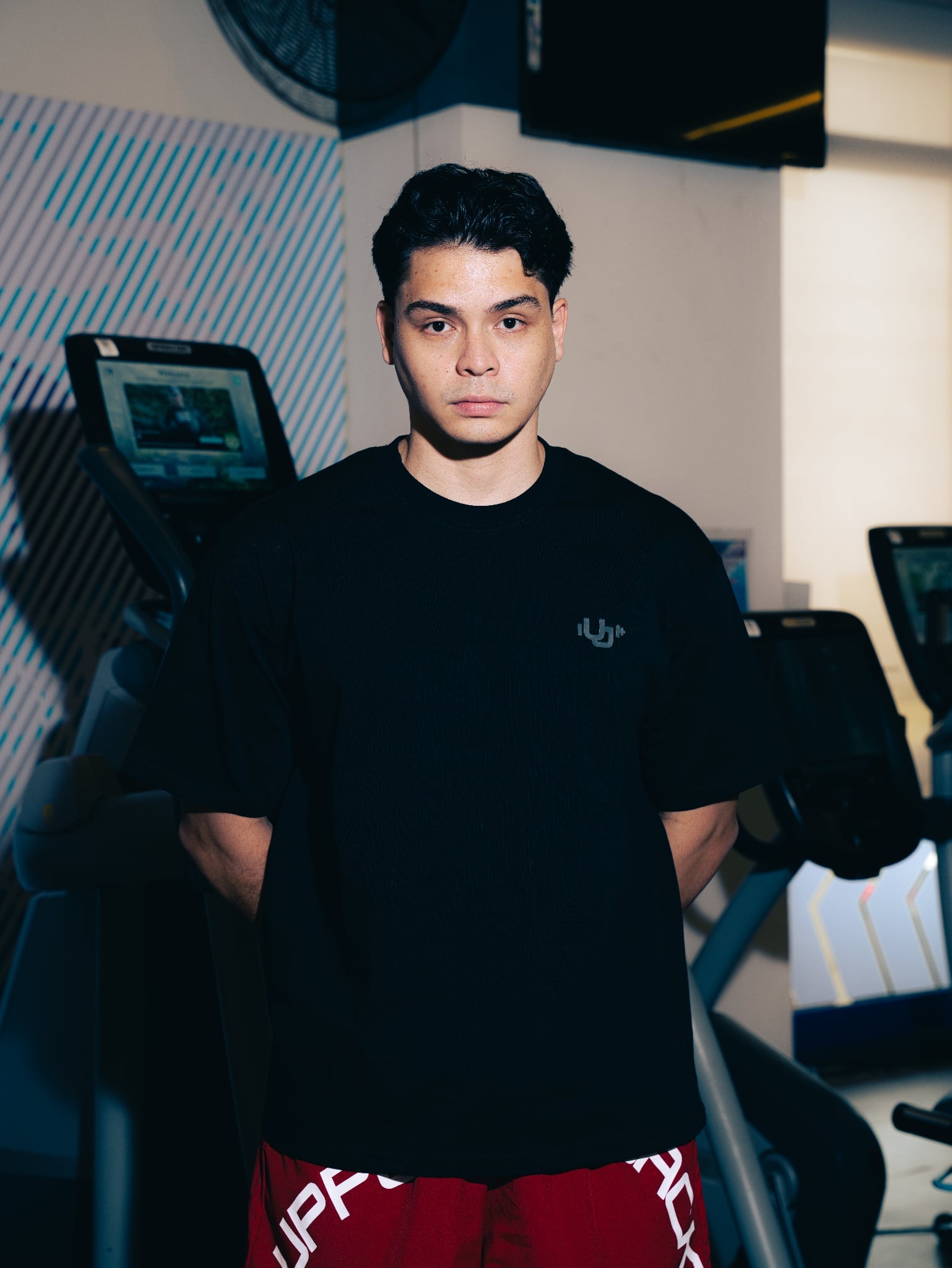 UJ ARC T-SHIRT BLACK