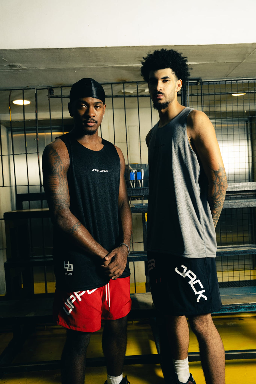 UJ TANK TOP BLACK
